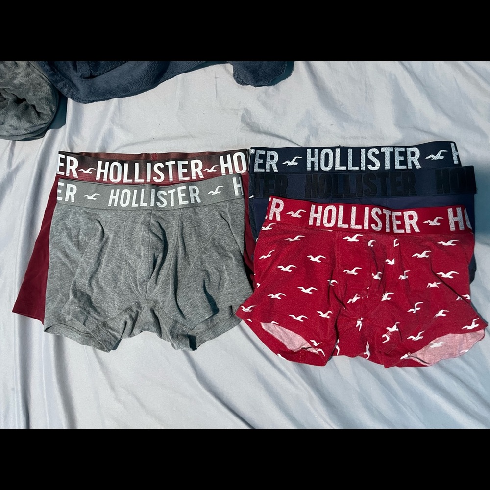 5 pairs of Hollister Underwear